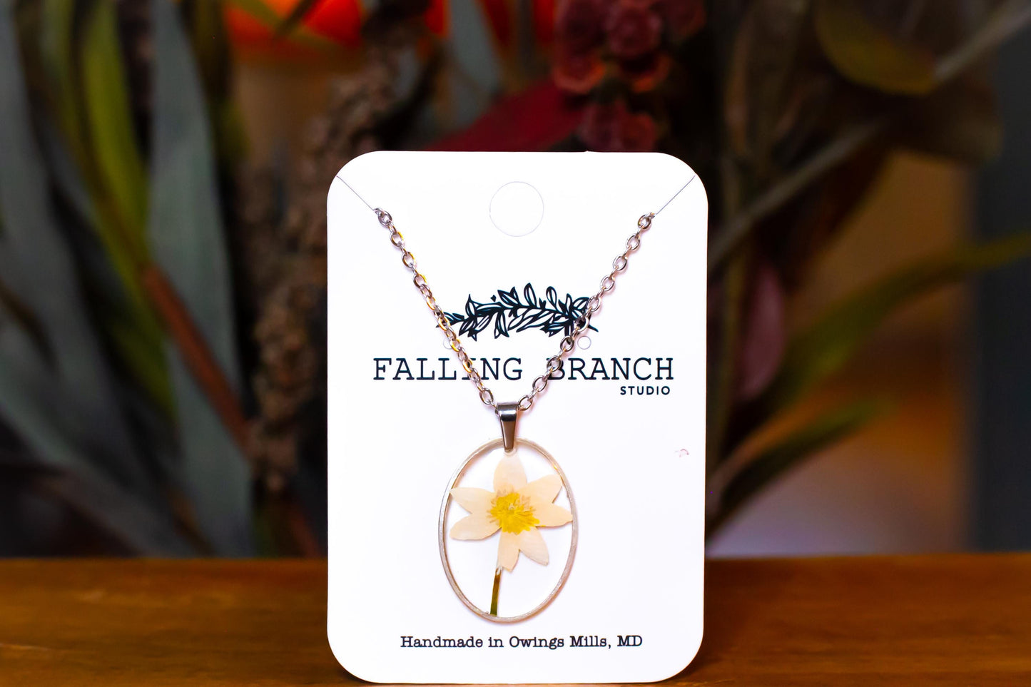 Elegant Anemone Necklace - Dainty Floral Pendant - Handcrafted Botanical Jewelry for Nature Lovers
