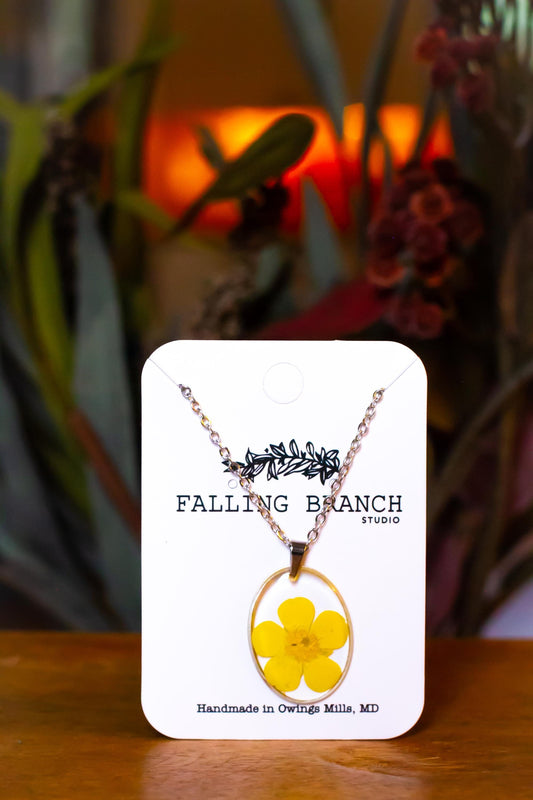 Real Buttercup Flower Necklace - Dainty Minimalist Boho Jewelry for Nature Lovers - Handmade Pressed Flower Pendant - Unique Gift for Women