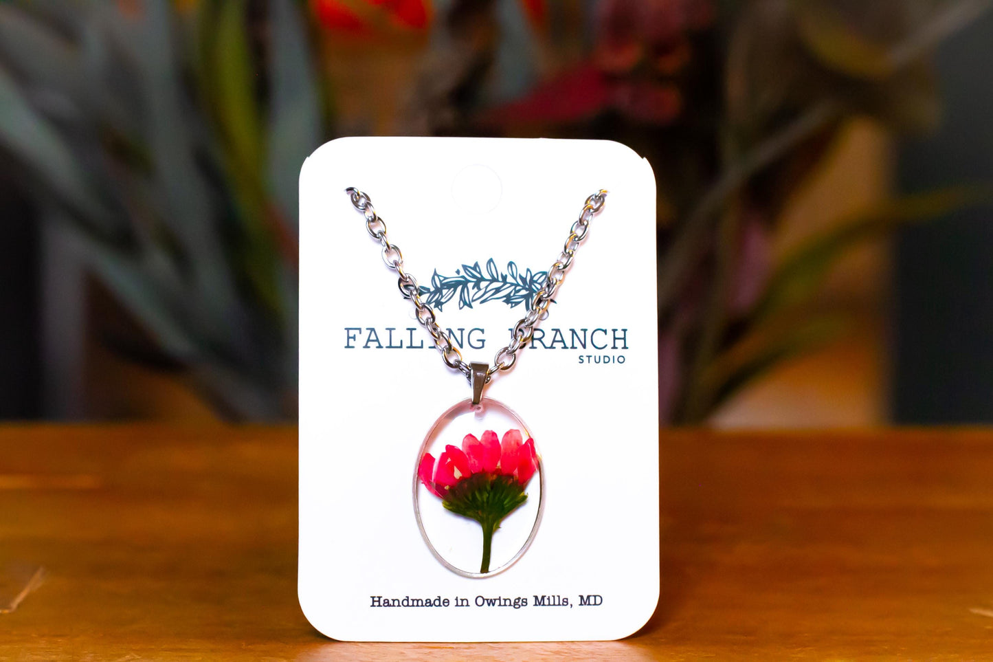 Side-View Daisy Necklace - Real Pressed Flower Pendant - Dainty Boho Minimalist Jewelry for Nature Lovers
