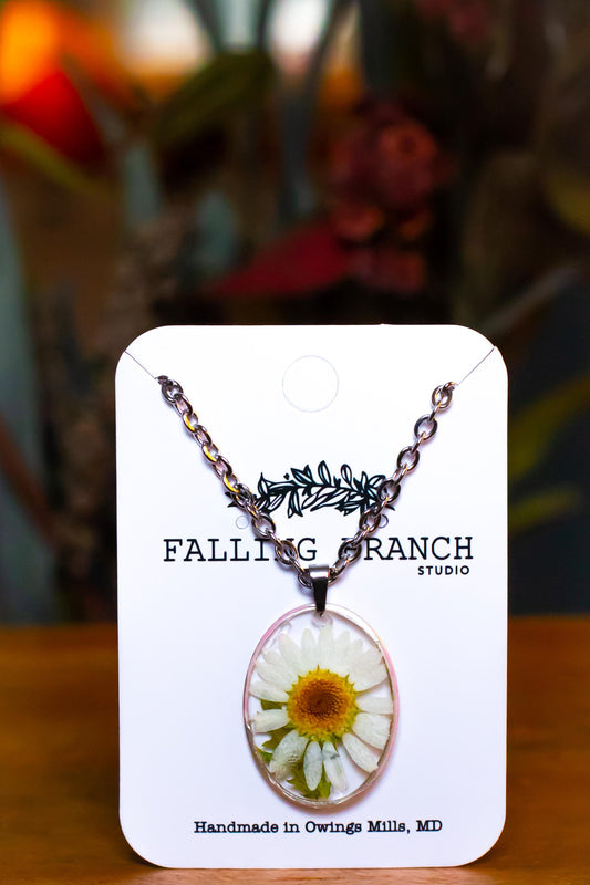 Real Daisy Necklace with Leaf Accent - Dainty Boho Minimalist Pendant - Handmade Resin Jewelry for Nature Enthusiasts