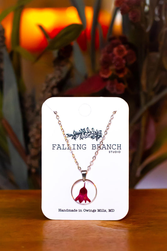 Chic Coral Bell Necklace - Dainty Floral Pendant - Handcrafted Botanical Jewelry for Nature Lovers