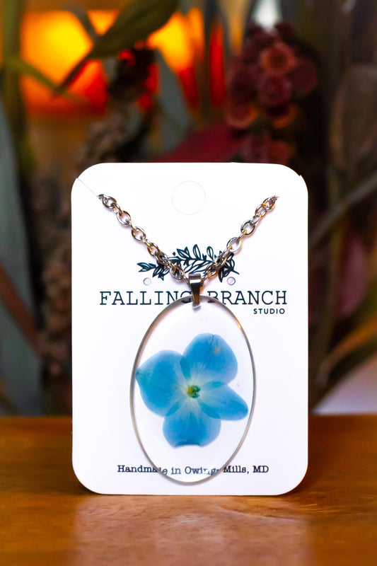 Delicate Hydrangea Necklace - Dainty Floral Pendant - Handcrafted Botanical Jewelry for Nature Lovers